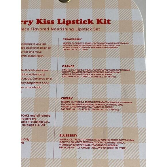 Set Of 4 CELAVI STRAWBERRY SHORTCAKE Berry Kiss LipStick Kit Flavored NEW - Picture 9 of 11